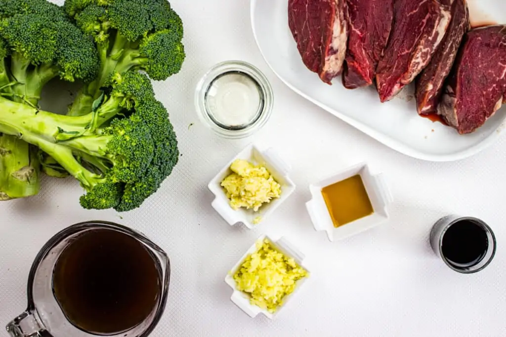 ingredients to make keto beef and broccoli