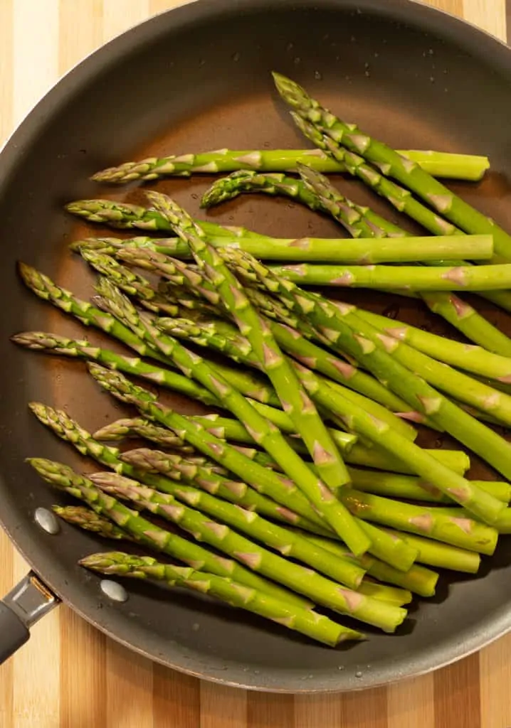 asparagus in a skillet for keto pan-roasted asparagus recipe