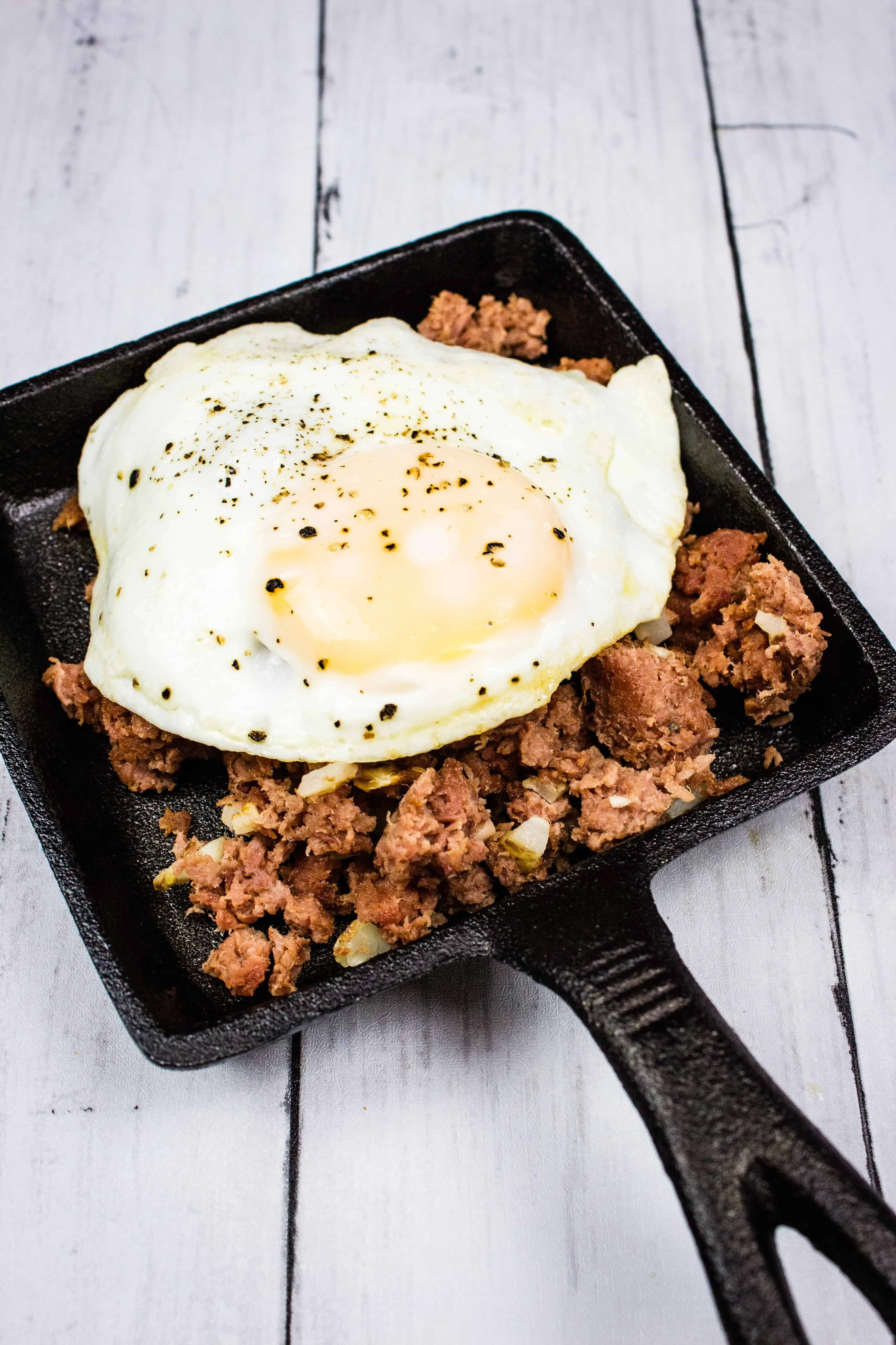 Bacon & Eggs Skillet (One Pan Meal) Keto & Paleo Approved