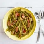 keto Southern style green beans in a serving bowl.