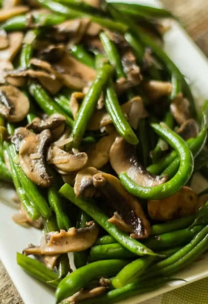 keto green beans with mushrooms and shallots recipe