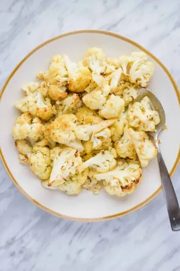 keto crack cauliflower on a serving dish