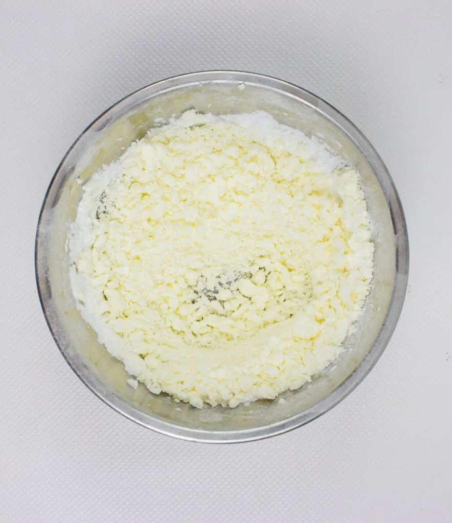whip the cream cream cheese with powdered sugar