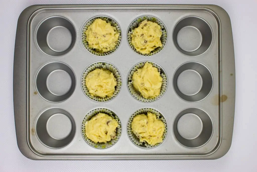 fill six muffin cups with the batter