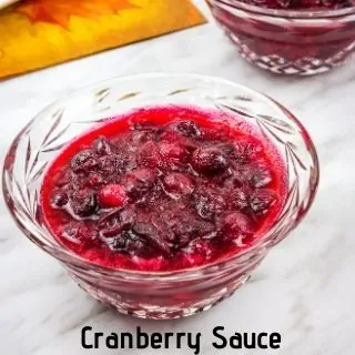 keto cranberry sauce in a serving bowl