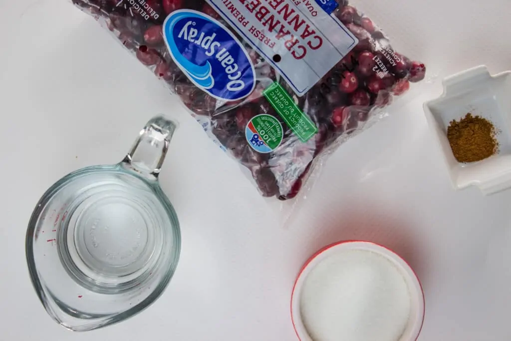 ingredients to make keto cranberry sauce