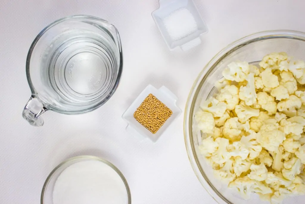 ingredients to make keto cauliflower pickles