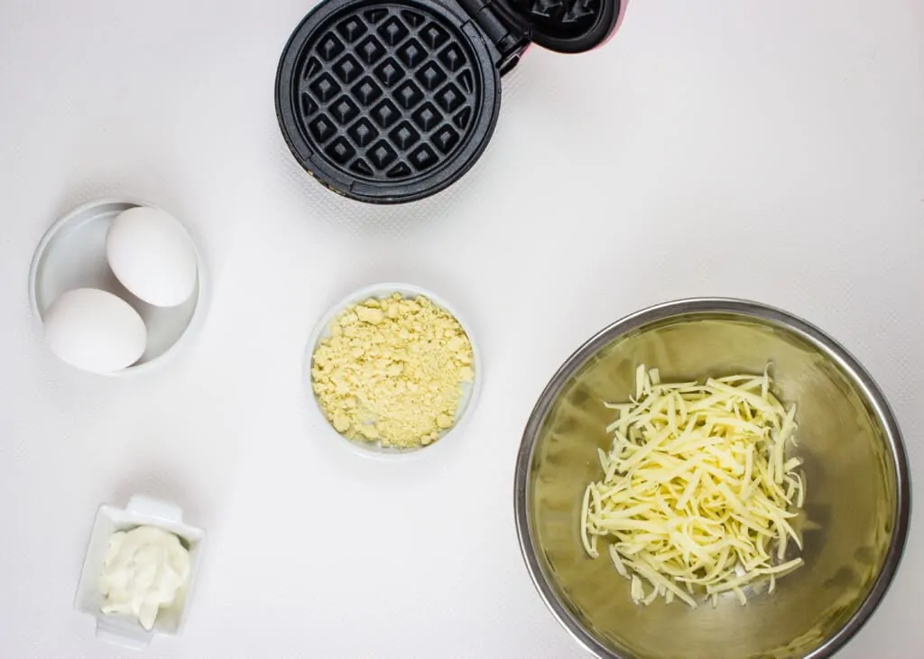 ingredients to make leftover turkey cranberry sandwich chaffle