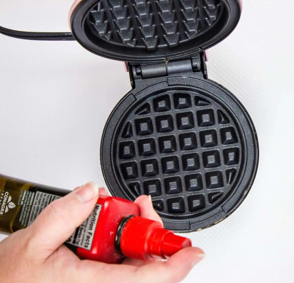 spray the chaffle maker with a bit of cooking oil