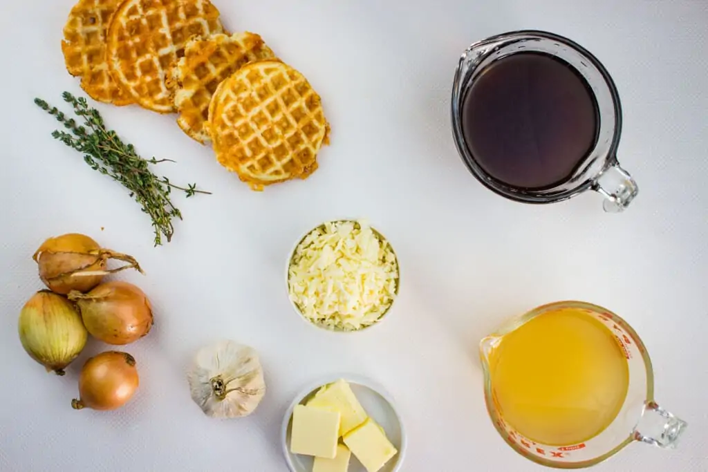 Ingredients to make keto french onion soup