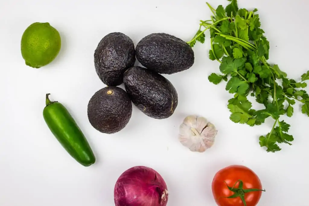 ingredients to make easy keto guacamole