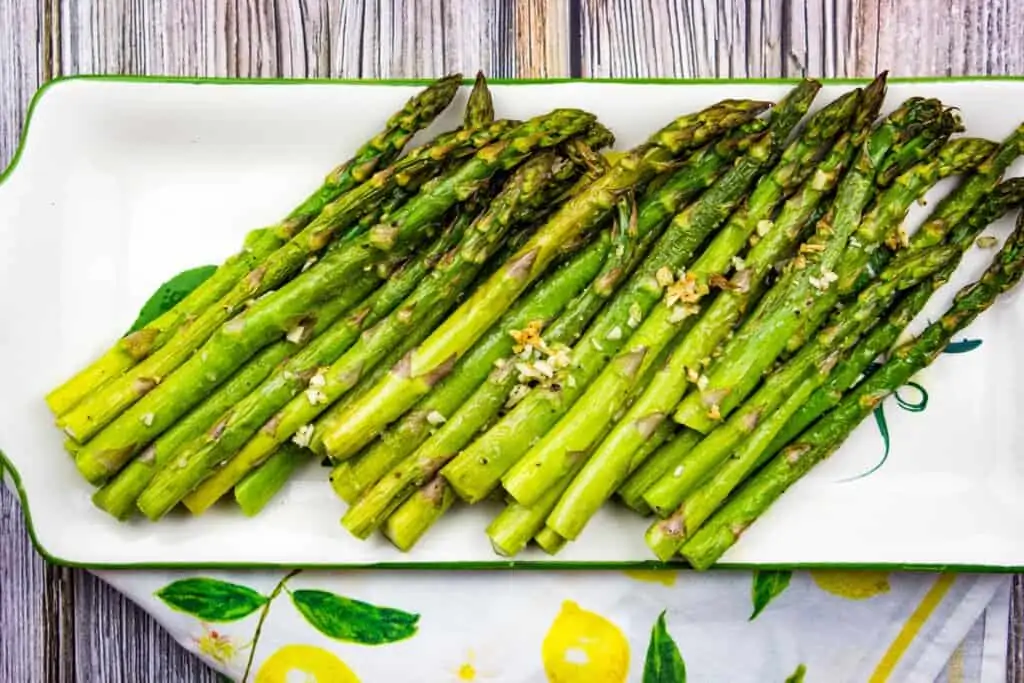 air fryer asparagus with garlic