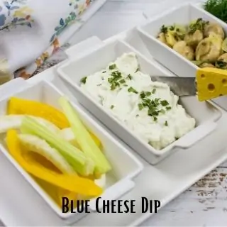 blue cheese dip with veggie sticks