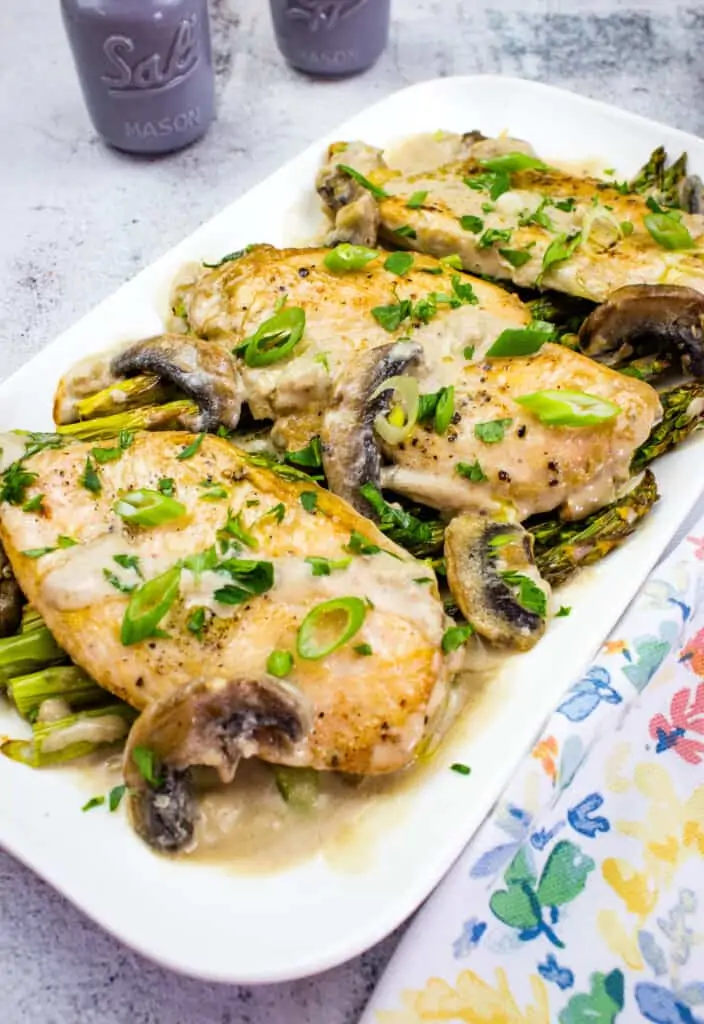 keto chicken marsala on a platter