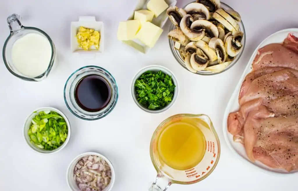 prepped ingredients to make keto chicken marsala.