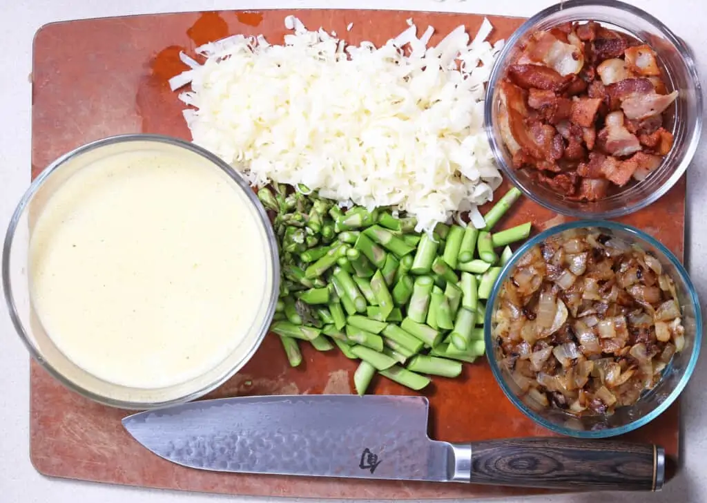 Ingredients to make keto breakfast casserole