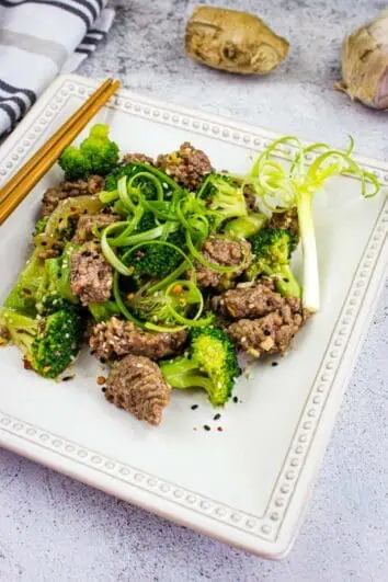 keto ground beef and broccoli on a square plate