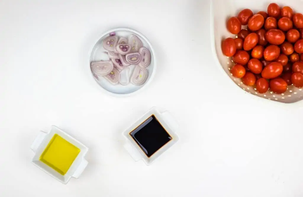 tomato ingredients for baked ricotta dip
