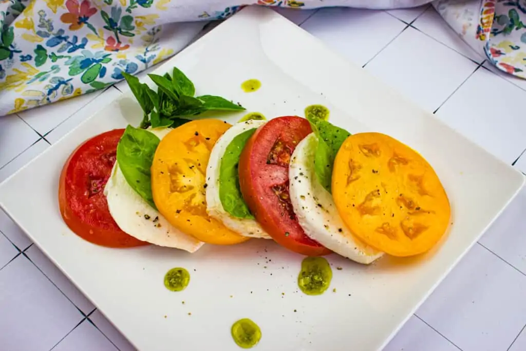 classic keto caprese salad