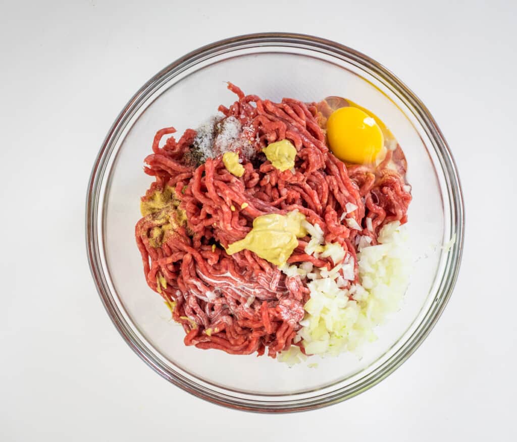 keto salisbury steak ingredients in the bowl