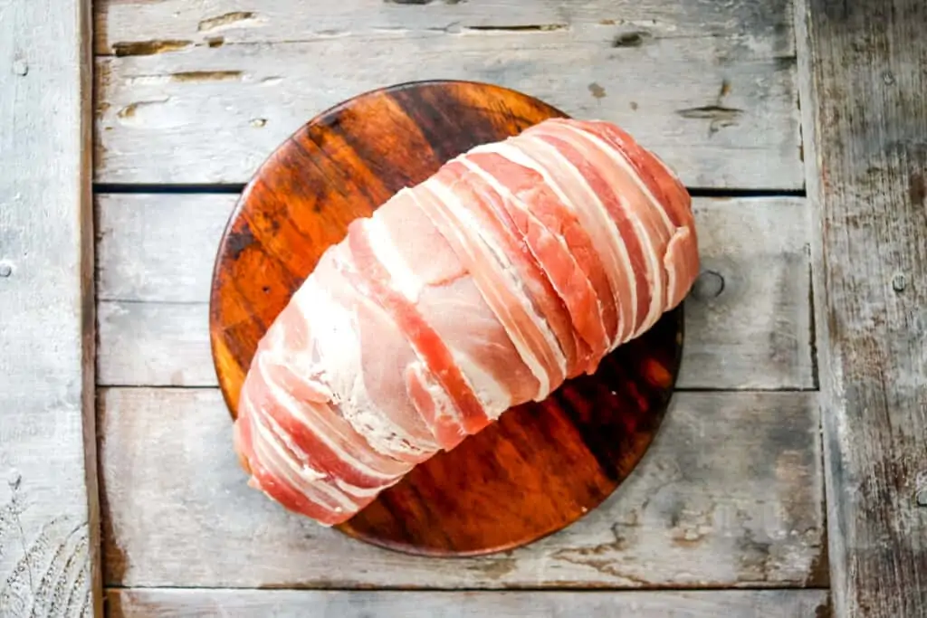 stuffed turkey roll covered with bacon